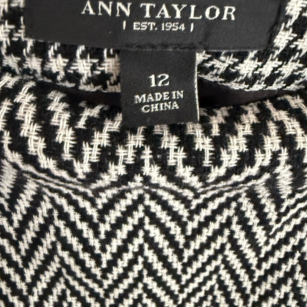 Ann Taylor Houndstooth Wool Skirt Size 12 - Picture 3 of 5